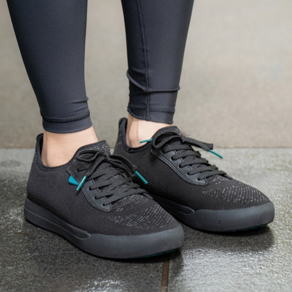 Vessi Weekend Asphalt Black on Black Waterproof Shoe Mens Size 10 Womens Size 11